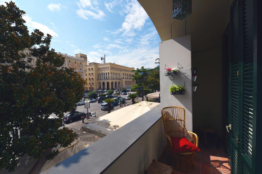 B&B Sognava Salerno Szoba fotó