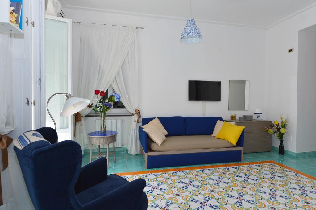 B&B Sognava Salerno Szoba fotó